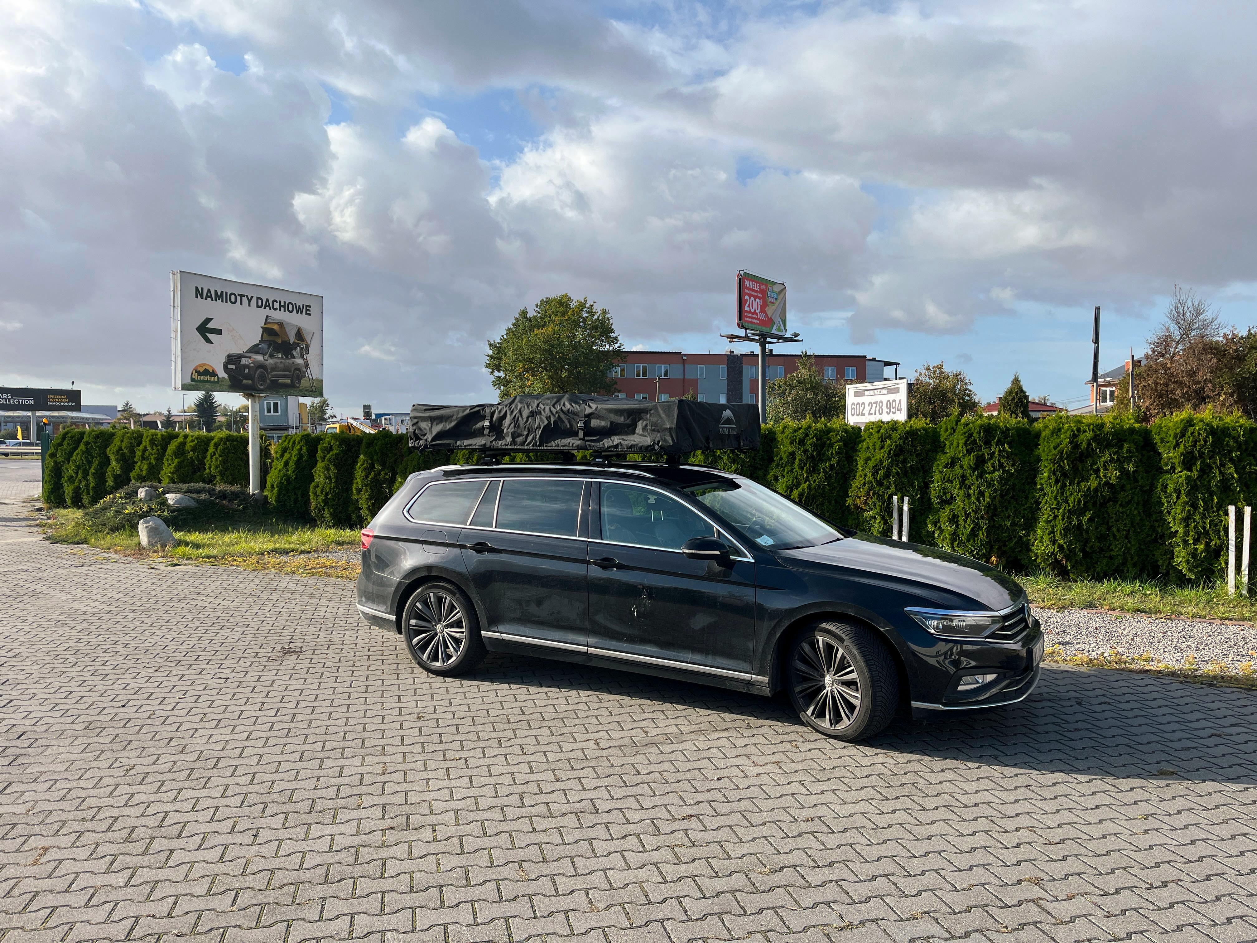 Namiot dachowy Wild Land Wild Cruiser 250 na Volkswagen Passat Avant